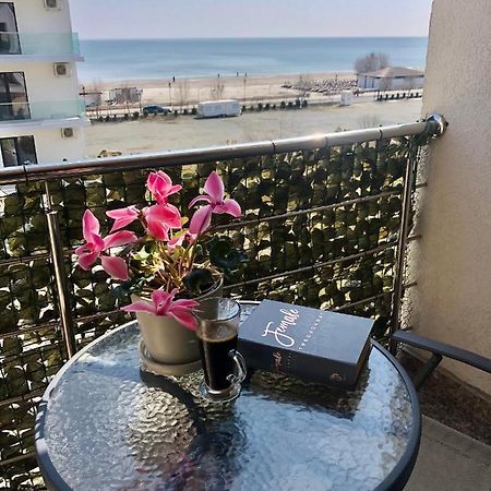 By The Sea Apartment Navodari Luaran gambar