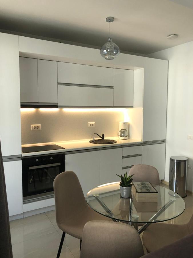 By The Sea Apartment Navodari Luaran gambar