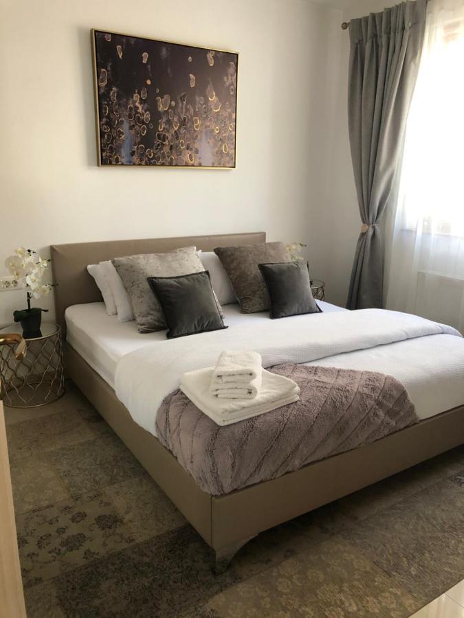 By The Sea Apartment Navodari Luaran gambar